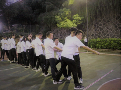 拔河.jpg